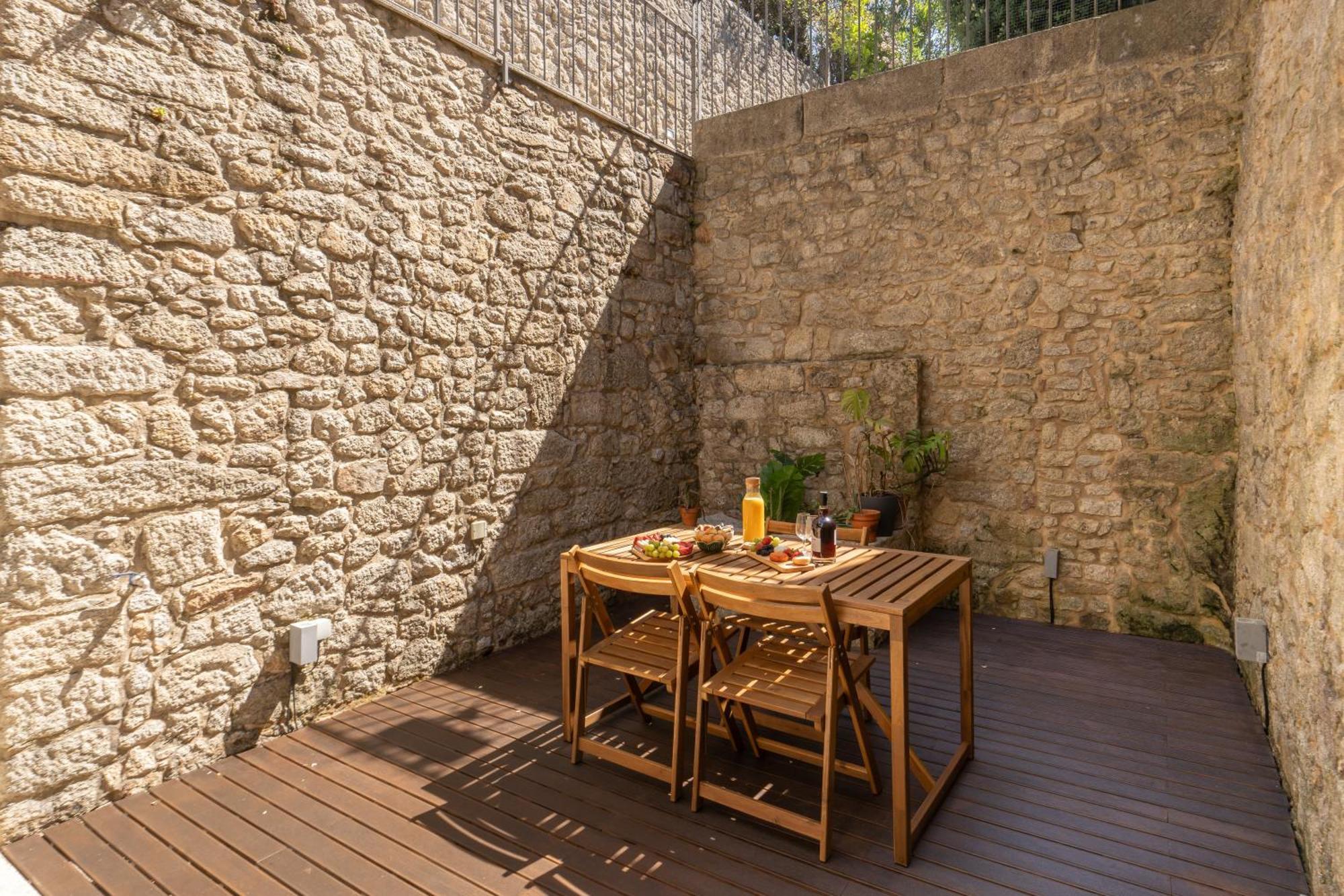 Host Wise - Bright Downtown Flat W Terrace Apartamento Porto